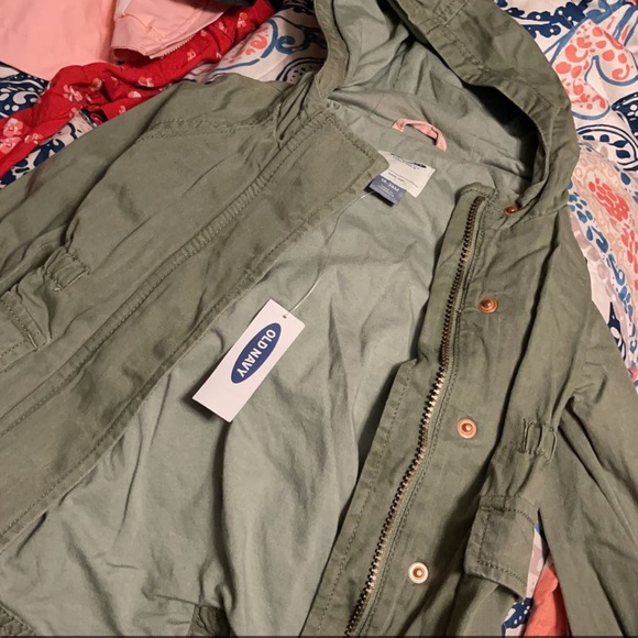 New w tags - Picture 1 of 1